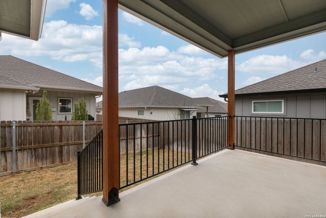 712 Wedgewood Lane, Fredericksburg, TX 78624