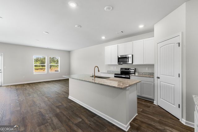 5260 Magnolia Grove Way, Gainesville, GA 30504