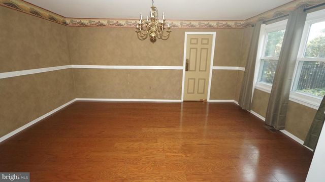 1253 LEXINGTON DR, Yardley, PA 19067