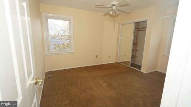 1253 LEXINGTON DR, Yardley, PA 19067