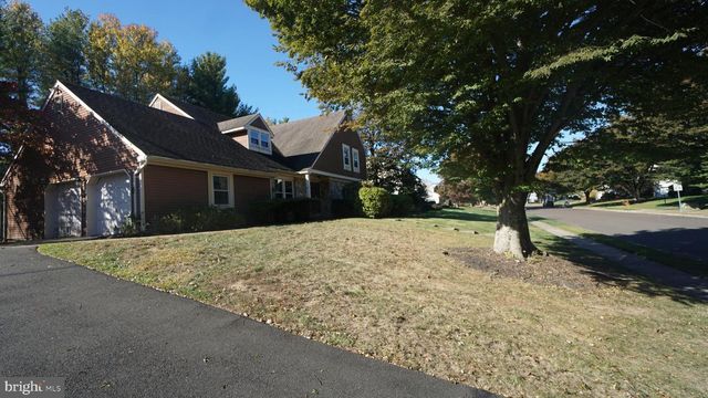 1253 LEXINGTON DR, Yardley, PA 19067