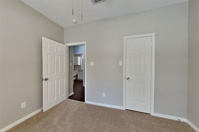 8615 Mile Run Road, Humble, TX 77346