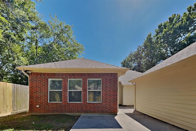 8615 Mile Run Road, Humble, TX 77346