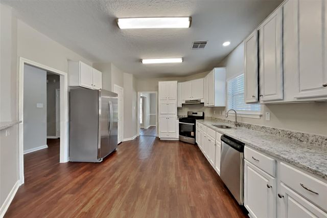 8615 Mile Run Road, Humble, TX 77346