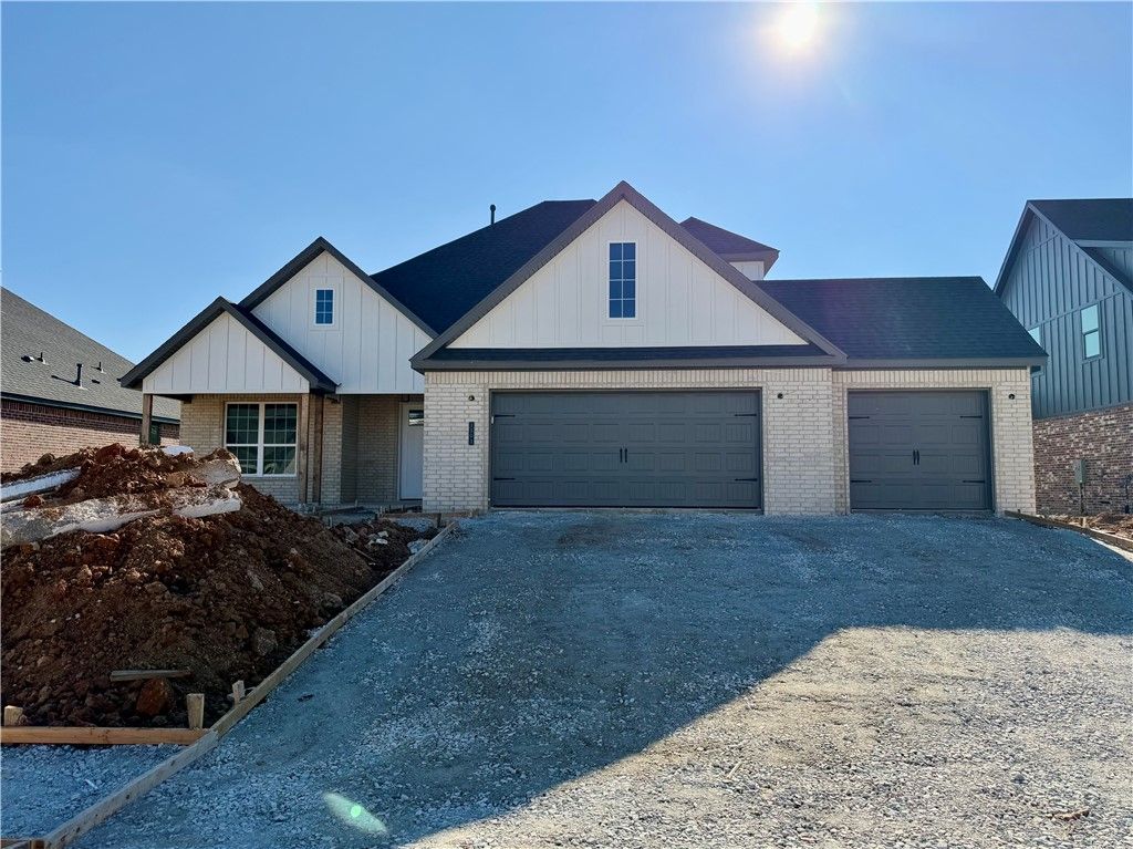 1503 Lookout Lane, Cave Springs, AR 72718