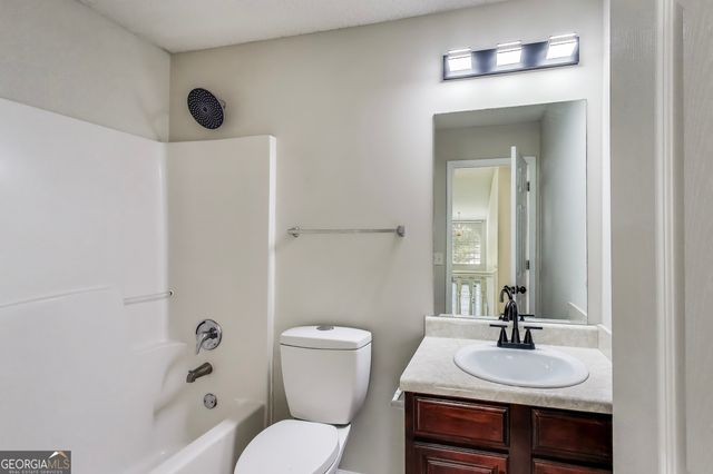 365 Othello Drive, Hampton, GA 30228