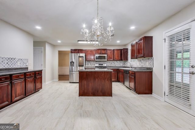 365 Othello Drive, Hampton, GA 30228