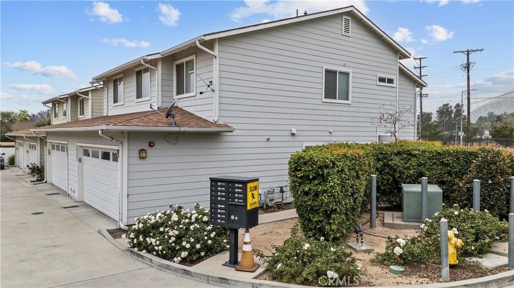 14552 Foothill, Sylmar, CA 91342 — exterior