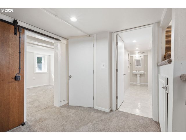 5617 Ne 27TH Ave, Portland, OR 97211