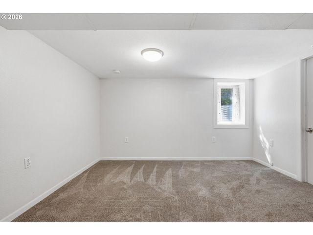 5617 Ne 27TH Ave, Portland, OR 97211