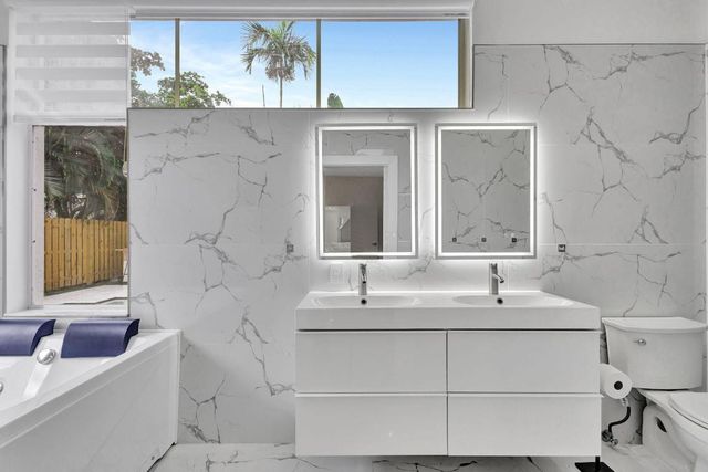 6631 NW 25th Avenue, Boca Raton, FL 33496