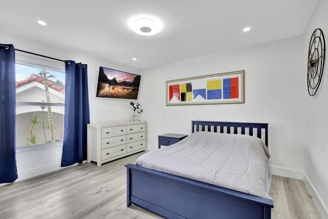 6631 NW 25th Avenue, Boca Raton, FL 33496