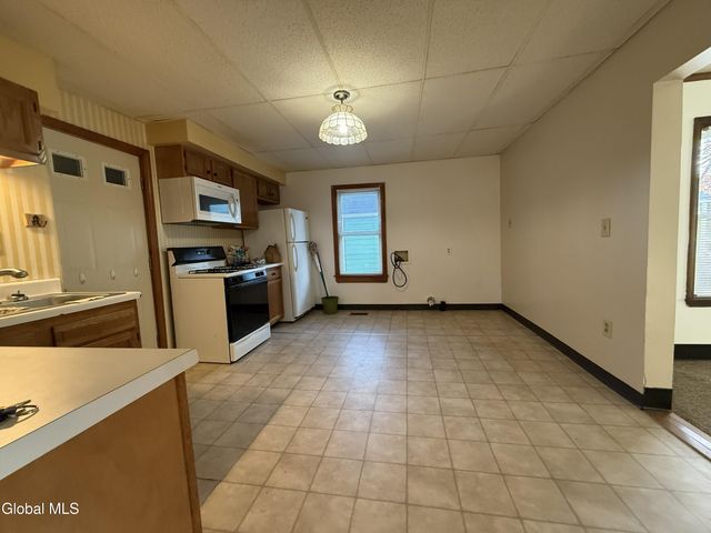 30 Lexington Avenue, Glens Falls, NY 12801