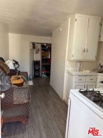 3554 Durfee Avenue, El Monte, CA 91732