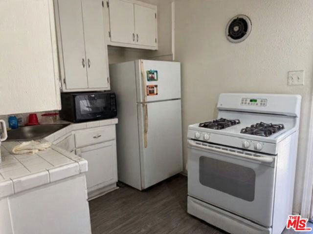 3554 Durfee Avenue, El Monte, CA 91732