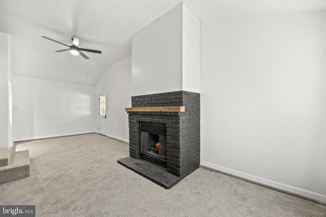 323 EDGEWOOD AVE, Lansdale, PA 19446