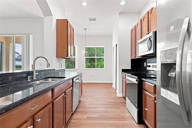 30608 PECAN VALLEY LOOP, Wesley Chapel, FL 33543