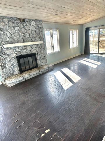 117 Ridgeview Drive, Willard, MO 65781