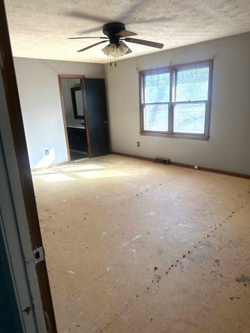 117 Ridgeview Drive, Willard, MO 65781