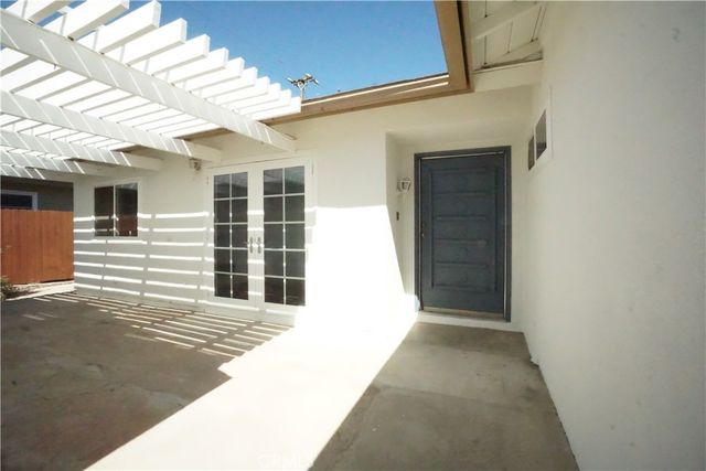 846 Verna Avenue, Newbury Park, CA 91320