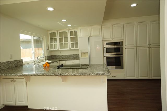 846 Verna Avenue, Newbury Park, CA 91320