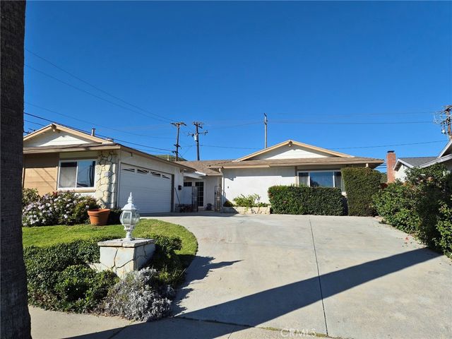 846 Verna Avenue, Newbury Park, CA 91320