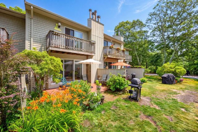 300 Buck Island Road APT 14C, West Yarmouth, MA 02673