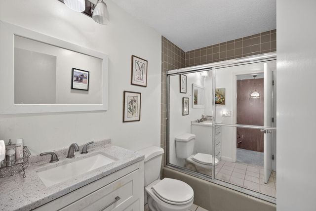 300 Buck Island Road APT 14C, West Yarmouth, MA 02673
