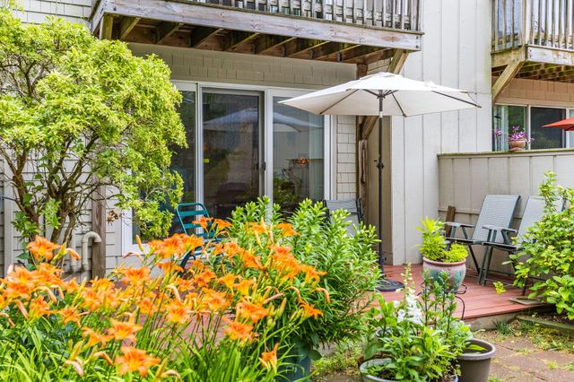 300 Buck Island Road APT 14C, West Yarmouth, MA 02673