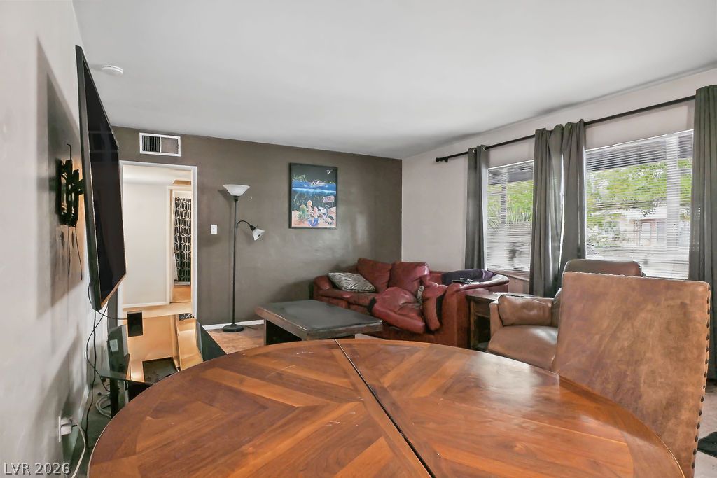 221 Circle Drive, Las Vegas, NV 89101 — photo 5