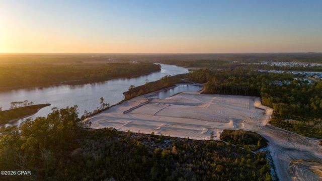 8490 Landshark Boulevard, Panama City Beach, FL 32413