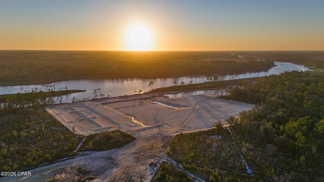 8490 Landshark Boulevard, Panama City Beach, FL 32413