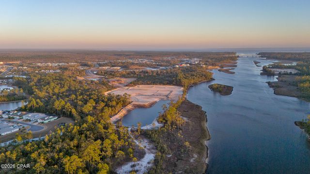8490 Landshark Boulevard, Panama City Beach, FL 32413