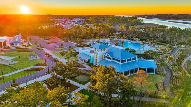 8490 Landshark Boulevard, Panama City Beach, FL 32413