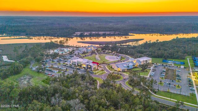8490 Landshark Boulevard, Panama City Beach, FL 32413