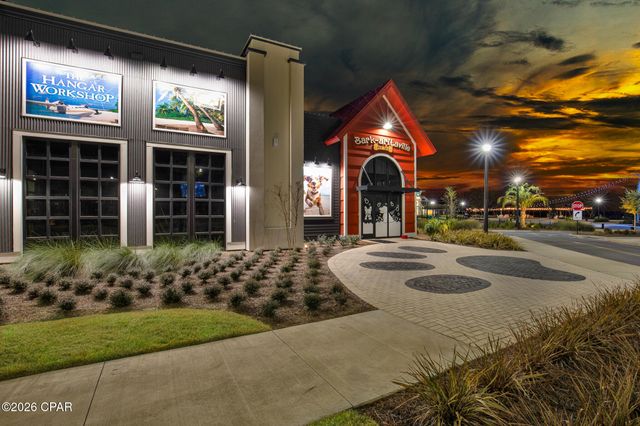 8490 Landshark Boulevard, Panama City Beach, FL 32413