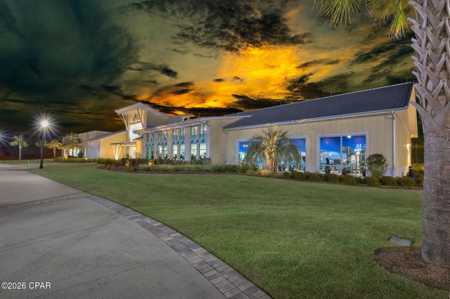 8490 Landshark Boulevard, Panama City Beach, FL 32413