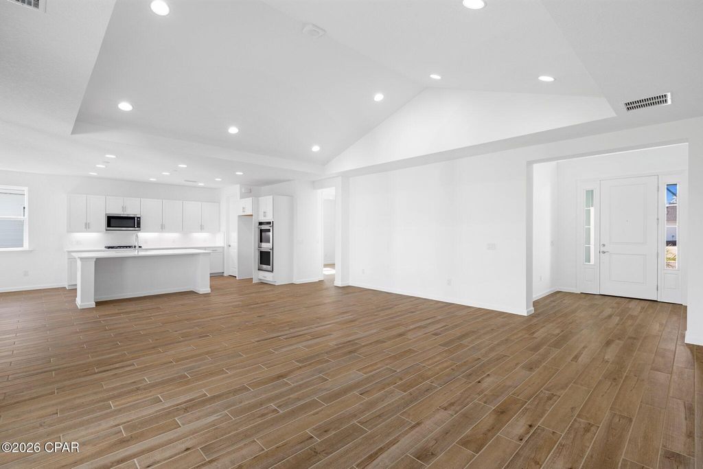 Image 9 of property listing at 8490 Landshark Boulevard, Panama City Beach, FL 32413