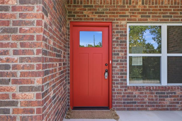 1524 E Grayson Avenue, Sapulpa, OK 74066