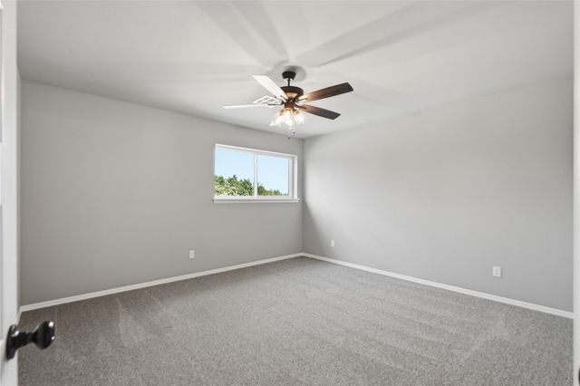 1524 E Grayson Avenue, Sapulpa, OK 74066