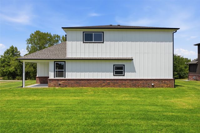 1524 E Grayson Avenue, Sapulpa, OK 74066