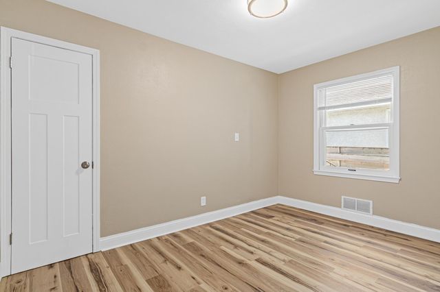 4408 4th Avenue S, Minneapolis, MN 55419