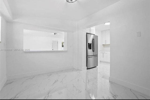 1220 N Andrews Ave, Fort Lauderdale, FL 33311