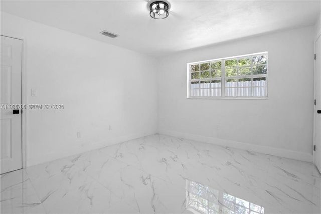 1220 N Andrews Ave, Fort Lauderdale, FL 33311