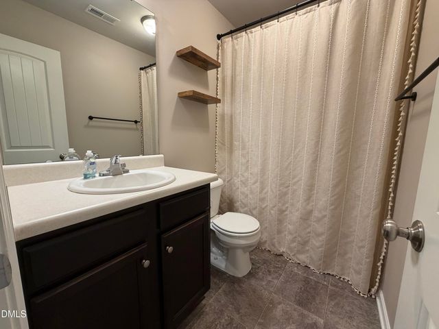 109 Larksdale Cove, Benson, NC 27504