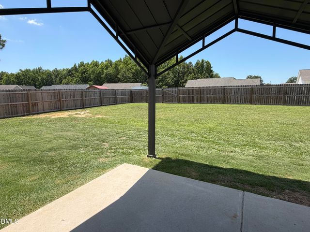 109 Larksdale Cove, Benson, NC 27504