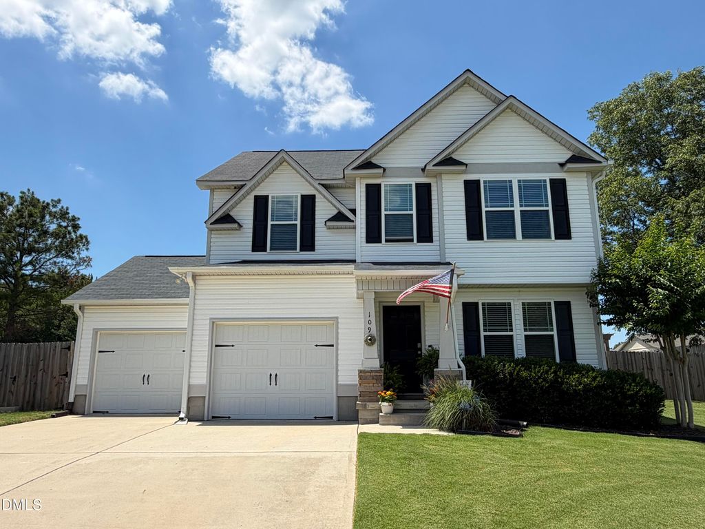 109 Larksdale Cove, Benson, NC 27504