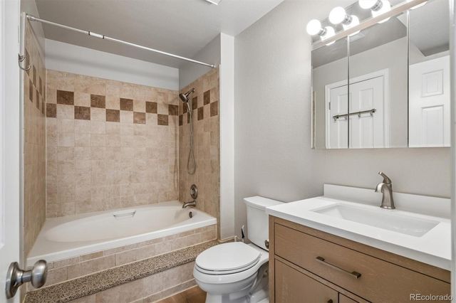 844 S Vance Street F, Lakewood, CO 80226