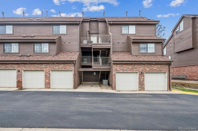 844 S Vance Street F, Lakewood, CO 80226
