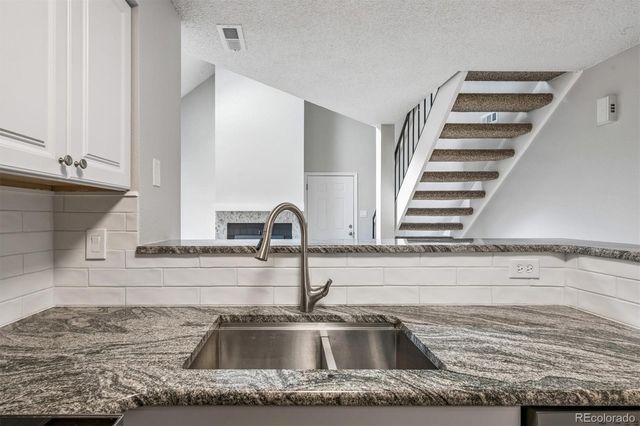 844 S Vance Street F, Lakewood, CO 80226